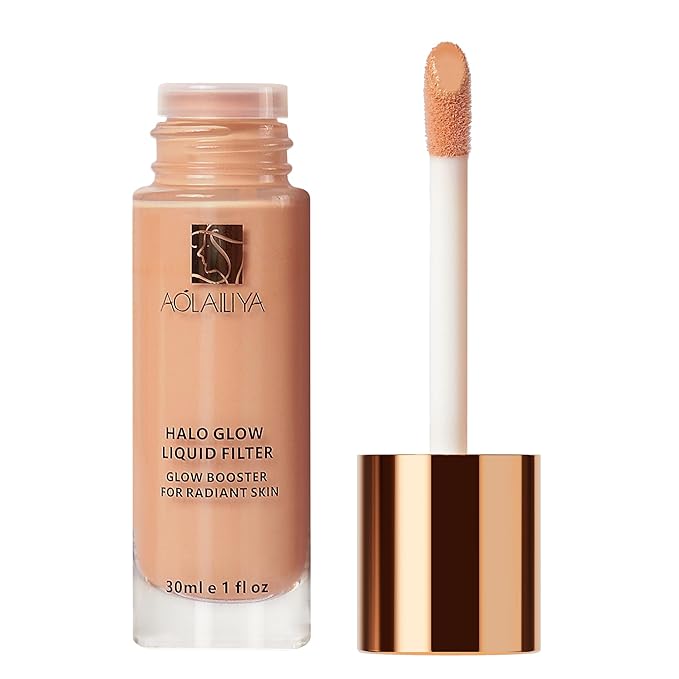 Natural Glow Liquid Filter, Face Complexion Booster For an All Day Radiant Glow Soft-Focus Look, Liquid Highlighter Primer, Glow Lotion, Vegan & Cruelty-Free (Light/Medium)