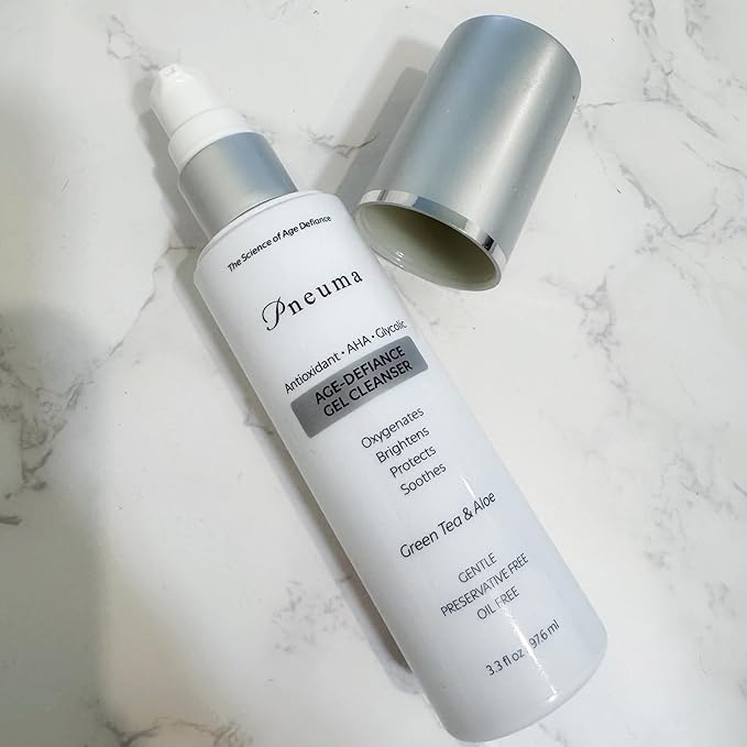 Pneuma Age-Defiance Gel Cleanser with Antioxidant | AHA | Glycolic | Oxygenate, Exfoliate, Protect and Soothes Skin | Gentle Face Cleanser Gel | Green Tea and Aloe