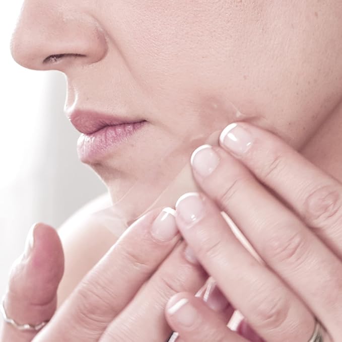 Parissa Face & Lip Wax Strips | Ready-to-Use Small Strips for Facial Hair Removal, Skin-Safe | At-Home Waxing Kit for Upper Lip, Chin & Face | Facial waxing kit for women | 20 Strips (10 x 2)