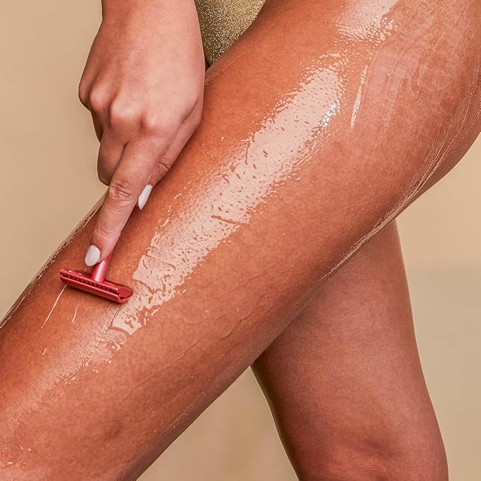 Tree Hut Vanilla Moisturizing Shave Oil, Hydrating Gel-to-Oil Formula for a Close, Smooth Shave, Made with Shea Butter, For All Skin Types, Holiday Gift & Stocking Stuffer, 7.7 fl oz