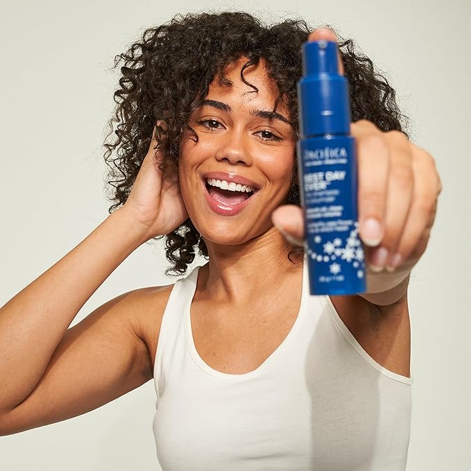 Pacifica Dry Shampoo Powder - Best Day Ever Waterless Shampoo & Instant Volumizer - adds Texture, Refreshes & Absorbs Oil, Non-Aerosol for Women of All Hair Types Natural & Vegan Dermatologist Tested