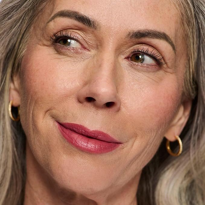 No Makeup Makeup Crème Classic Lipstick, Foolproof Sheer-to-Bold Formula Delivers Long-Lasting Hydration and Buildable Color, Lightweight Satin Finish, Made with Skin-Loving Ingredients, Plum 01